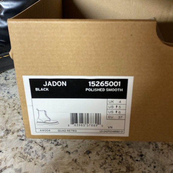 Dr.Martens Jadon  - size 6 - Picture 5 of 5